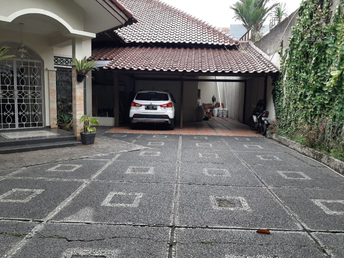 Rumah Dijual di Kemang Jakarta Selatan